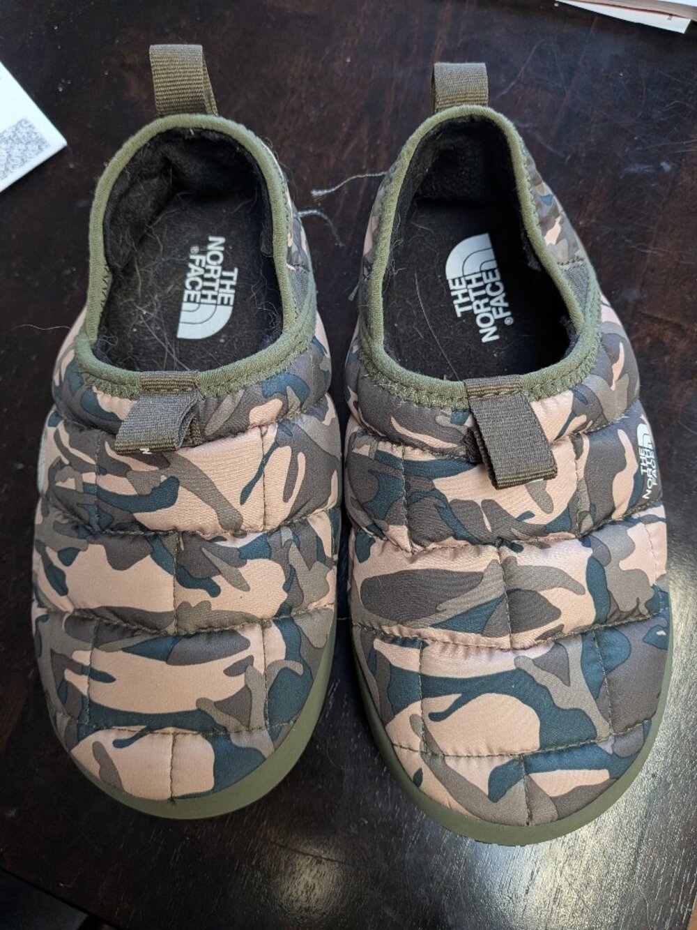 North Face kids slippers size 2